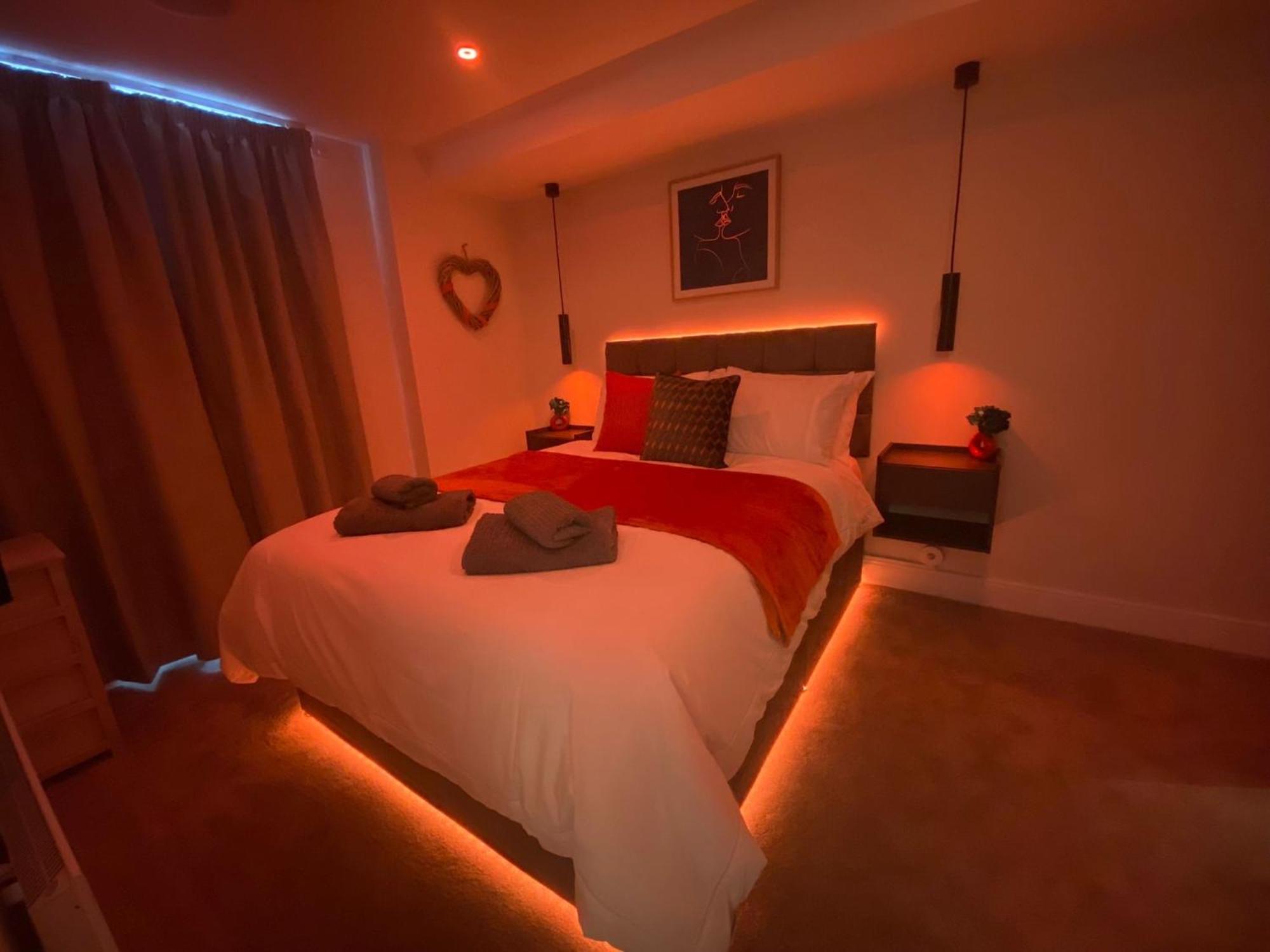 Luxury 1 Bedroom Apartment - Rock Mill 14 Stony Middleton Buitenkant foto